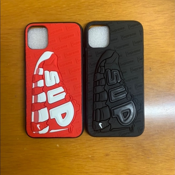 Set of 2 Supreme iPhone cases - Picture 1 of 1